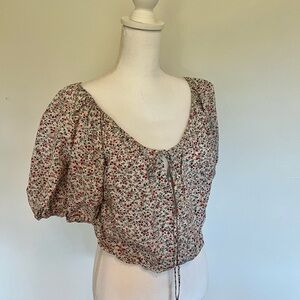 Doen Floral Puff Sleeve Top - Red and White